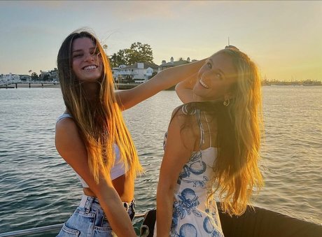 Ella Horan ポルノスター 画像