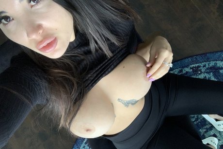 princessv ポルノスター HD 写真