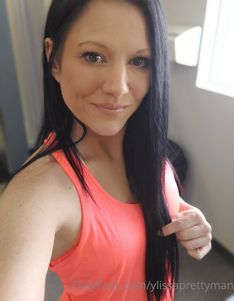 ylissaprettymanfree 写真集