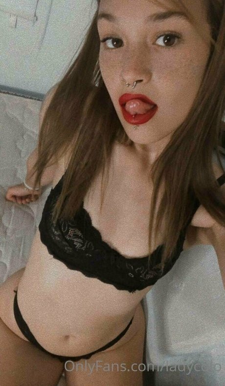 ladycolo ホット女優 写真