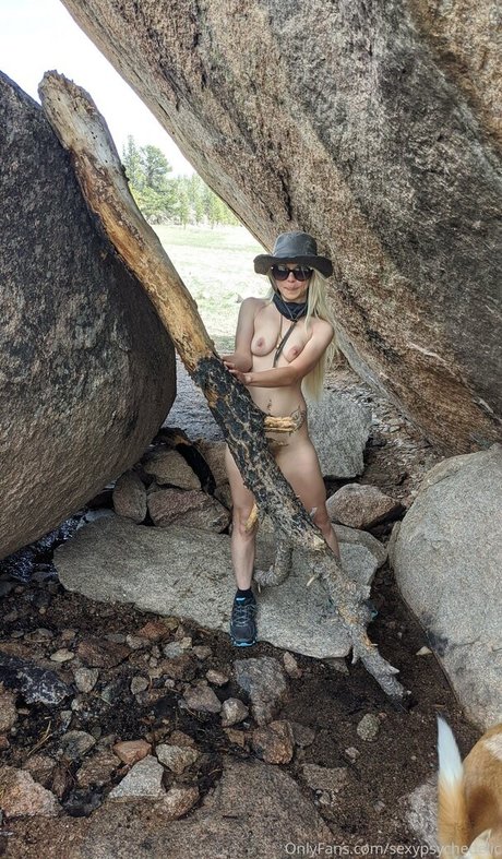 乳首オーガズム オンリーファンズ ホット ギャラリー