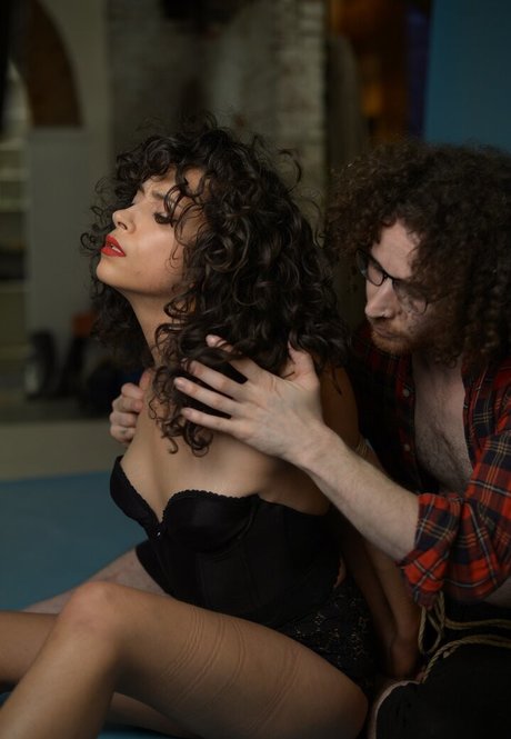 knottydevil スター 裸 画像