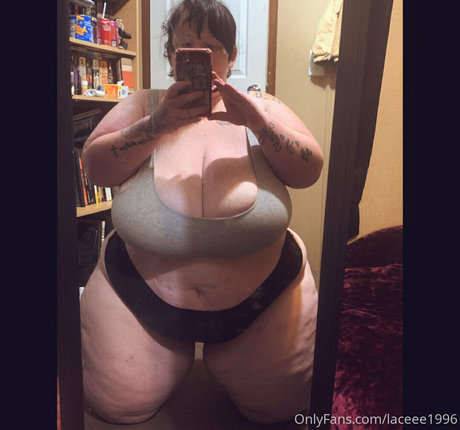 キッチンセックスオンリーファンズ ホットヌード ギャラリー