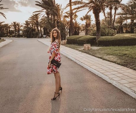 lexadarkfree 可愛いモデル 画像