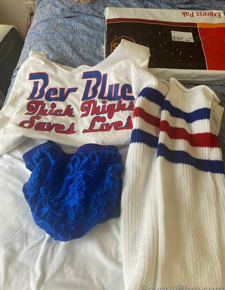 beverlyblue3x ヌードモデル 画像