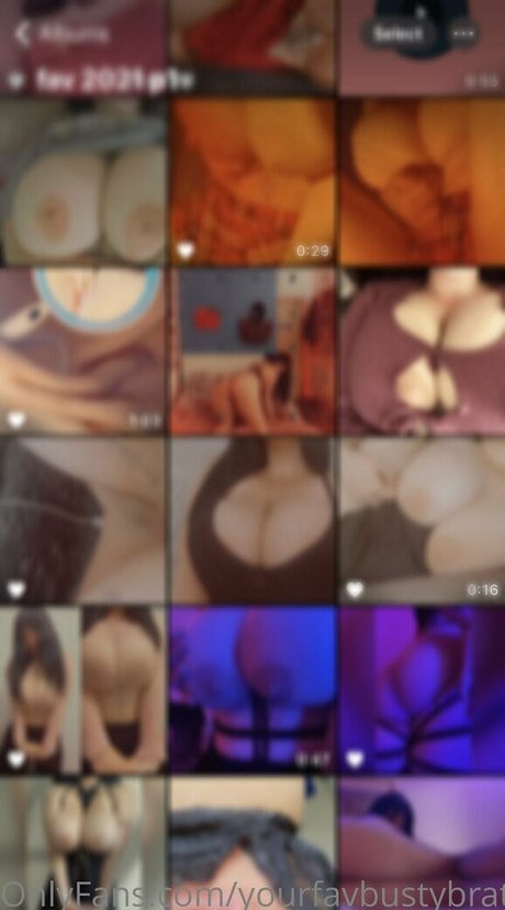 セクシーなブルネットのオンリーファンズ 可愛い 写真