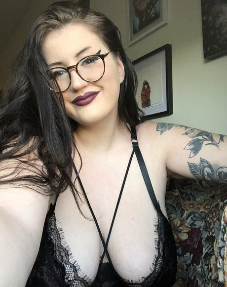 POVオンリーファン アートポルノ 画像