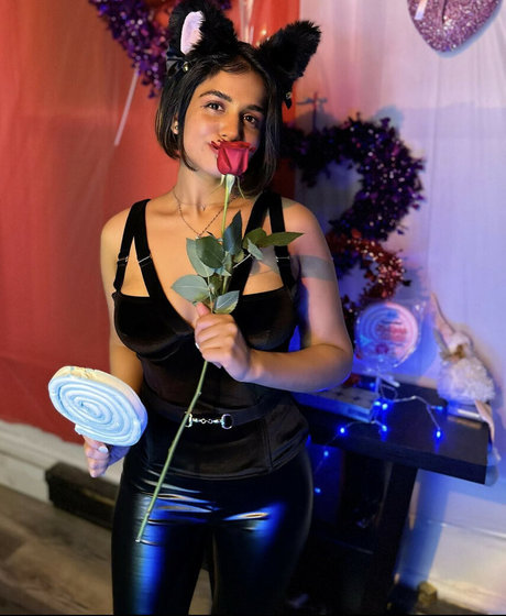 Little Grapefruit エロティックなモデル ギャラリー