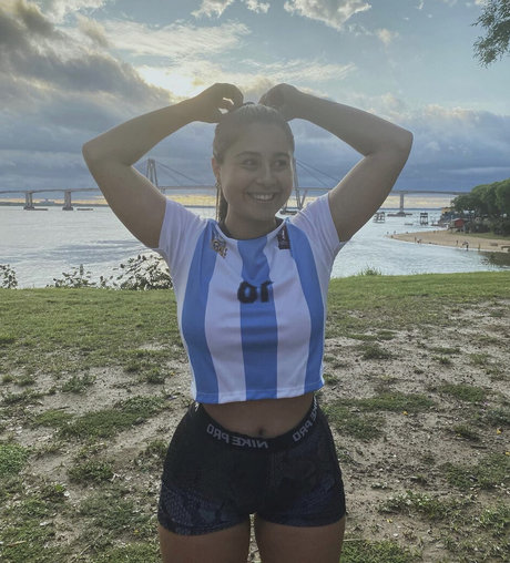 巨尻熟女オンリーファンズ アダルト無料 ギャラリー