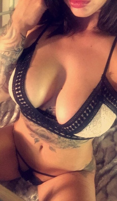 micamartinez01 セックスモデル 写真