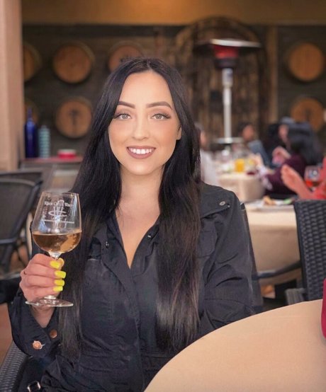 オルタナティブカウガールオンリーファンズ えろた 画像