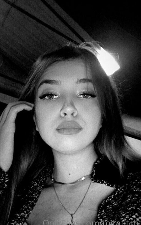 mirafitch ヌードモデル ギャラリー