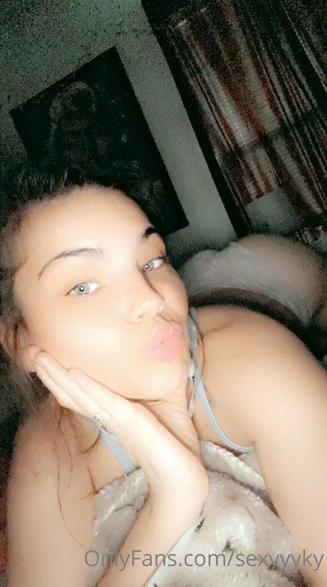 sexyyyky 最高の女優 写真