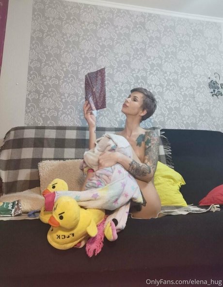 パイズリ オンリーファンズ アート裸 写真