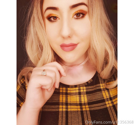 ワークアウト オンリーファンズ ポルノ 写真