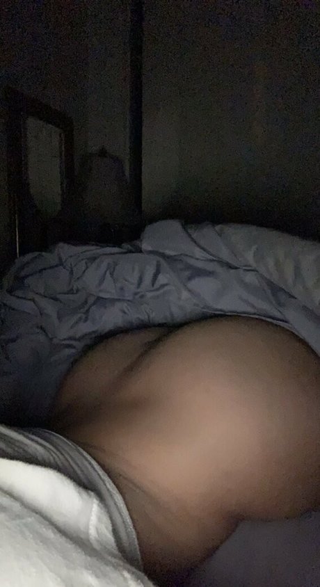 emxlyy xxxスター 写真