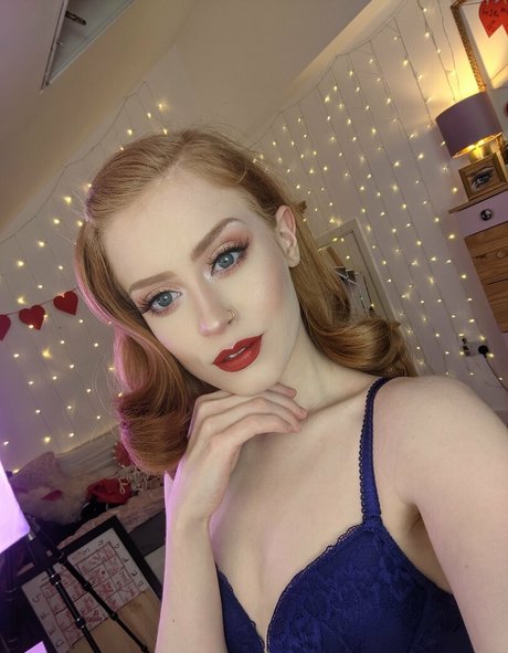 バニープリンセスオンリーファンズ アートxxx 写真