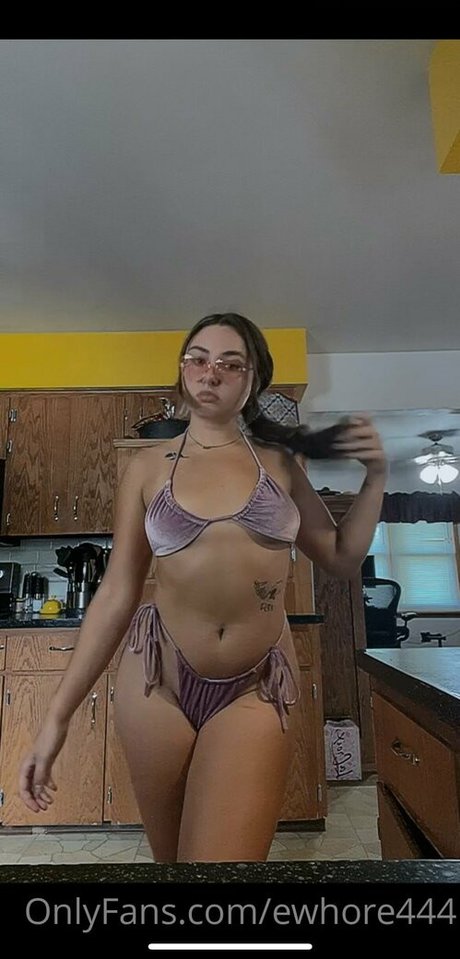 ewhore444 完璧なスター 写真