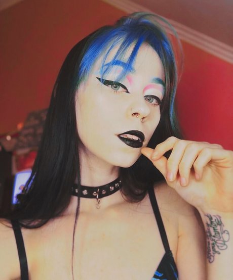 shadesofshay ヌード女優 アーカイブ