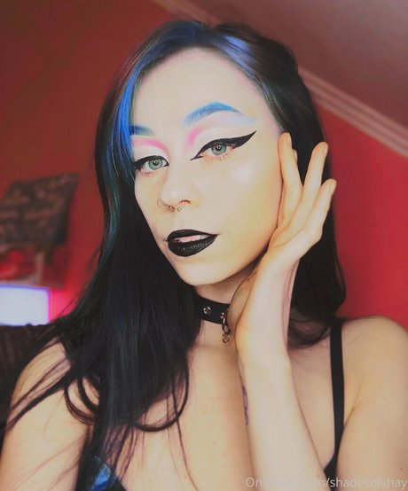 巨乳タトゥーオンリーファンズ セクシーxxx 写真