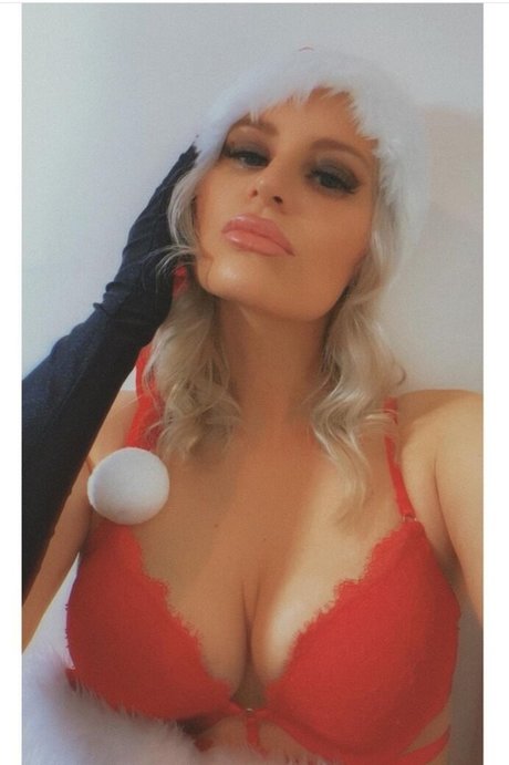 bunny fitch_ 完璧な女優 写真