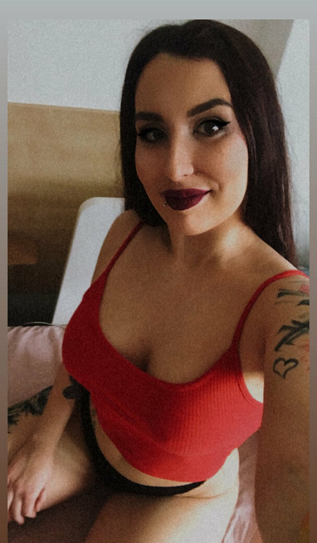 ilouisekari かわいいスター 画像