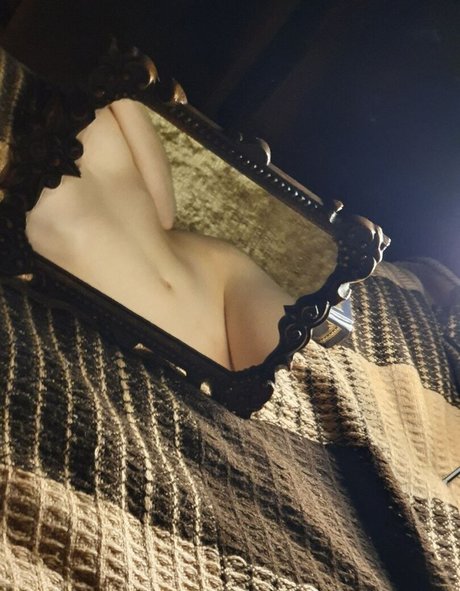 Isobel s Adventures アダルトスター 画像