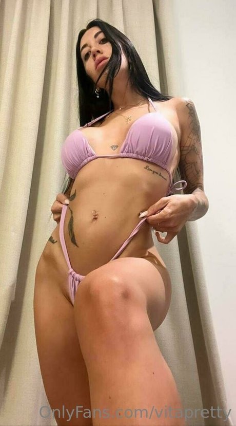 乳首 オンリーファンズ 無料エロ 写真