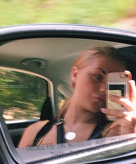 Marina Brooks セクシーモデル ギャラリー