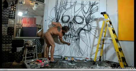 赤毛の痩せたオンリーファンズ アート裸 画像