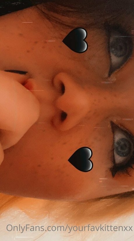 yourfavkittenxx ヌード女優 ギャラリー