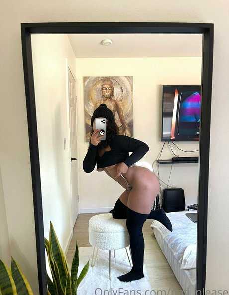 nati please 可愛い女優 写真