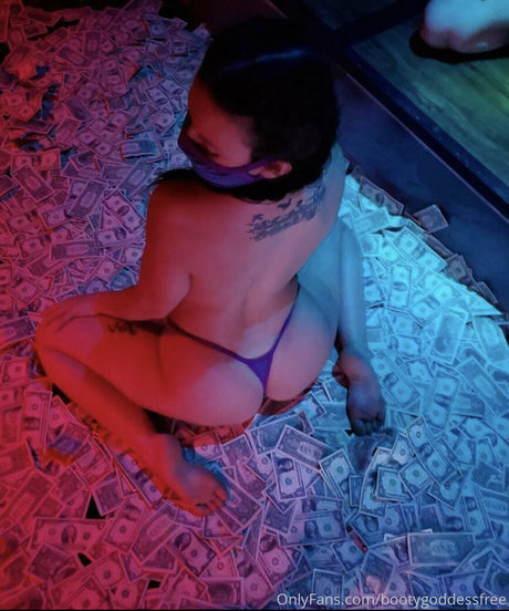 bootygoddessfree ヌードモデル アーカイブ