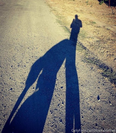 ティーンレズビアンオンリーファンズ えろ 写真