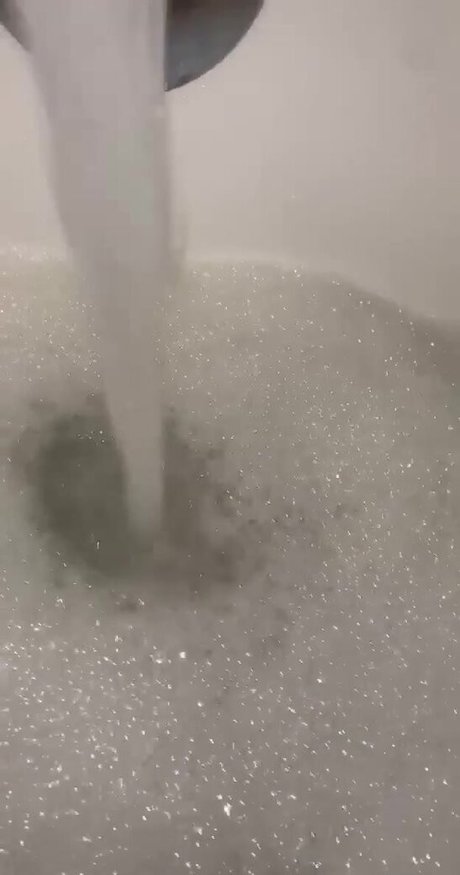 コスプレ ヘンタイ オンリーファンズ 可愛い 写真