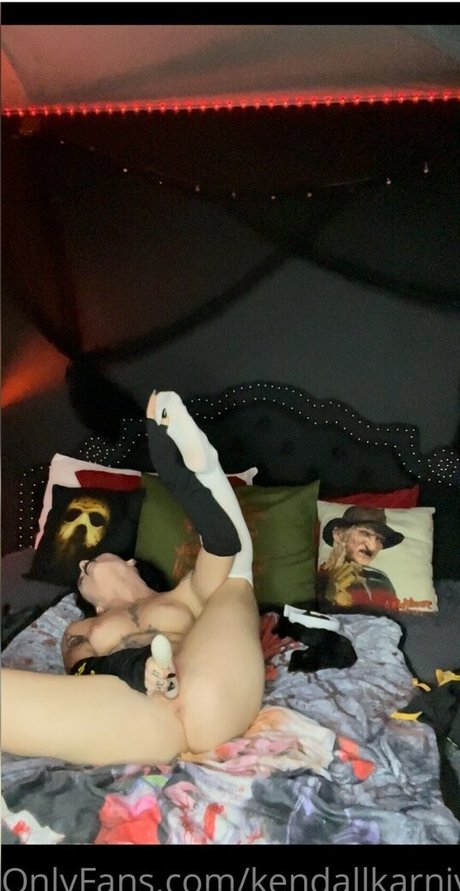 かわいいアナルオンリーファンズ ホット裸 写真