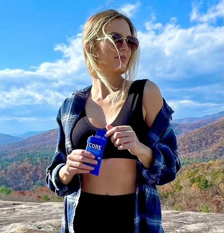 キッチンセックスオンリーファンズ HD 画像