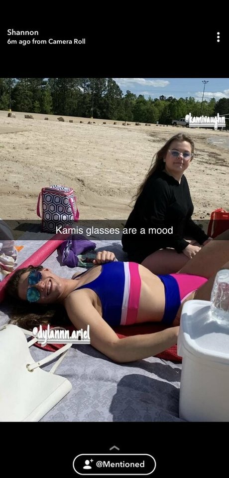 arielllll XXXモデル 画像