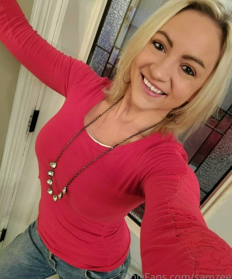 金髪の小人オンリーファンズ セクシーxxx 画像