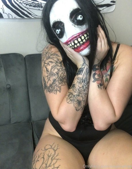 フェラチオ ティーン オンリーファンズ 美しい 画像