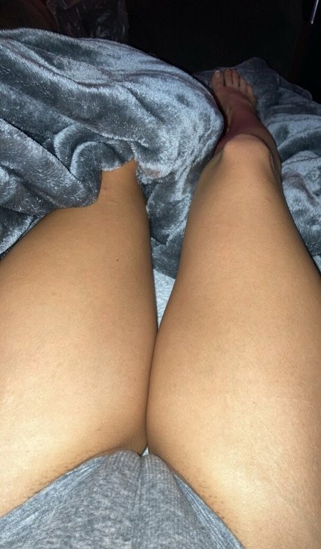 babygirlagoddess かわいいモデル 写真