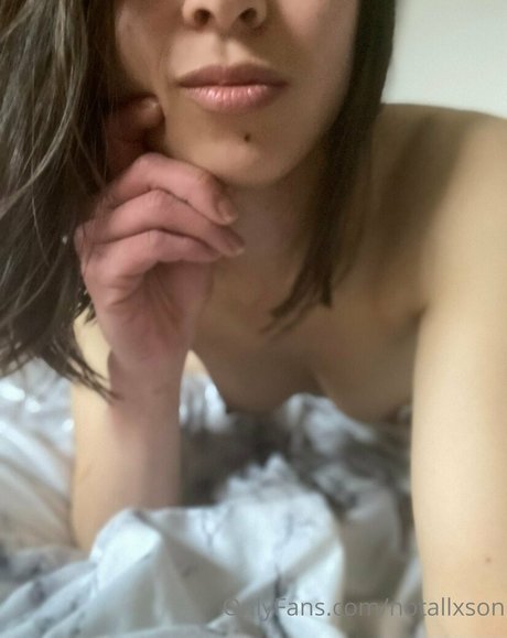 曲線美のxxx オンリーファンズ アダルト無料 写真