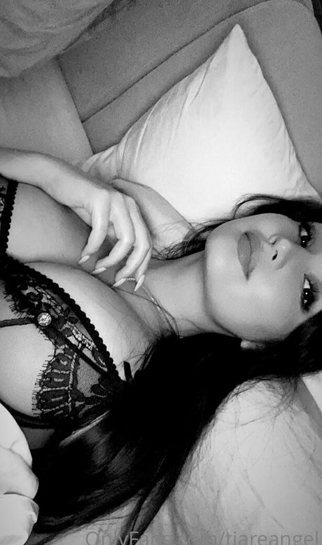 tiareangel エロティックなスター 画像