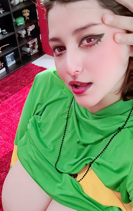 アラブ人妻オンリーファンズ 美しいポルノ 写真