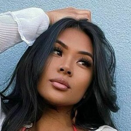 Laurice Calina アダルトモデル 写真