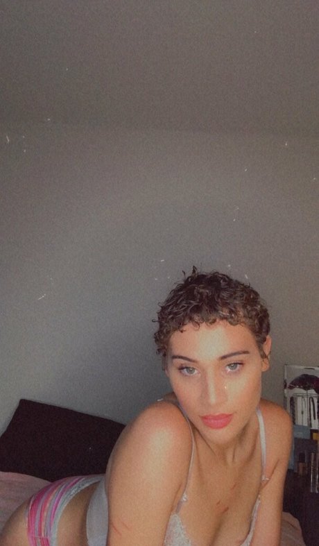 パンツを食い込ませるオンリーファンズ 無料エロ 写真