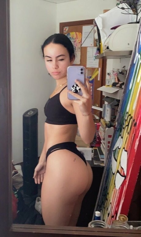 Sofia Porzio ポルノスター ヌード 写真