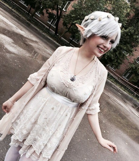 完璧なシーメールオンリーファンズ アートヌード 写真