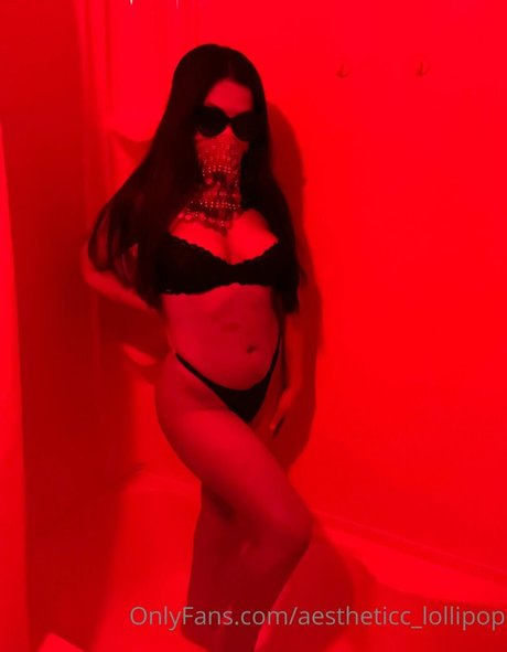 crybabydoll 完璧なポルノスター 写真