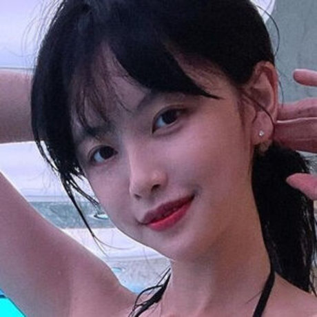 rhdwn161 ポルノモデル 写真